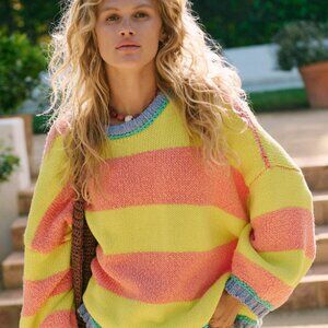 Never Worn Free People Beach Ball Chic Pullover